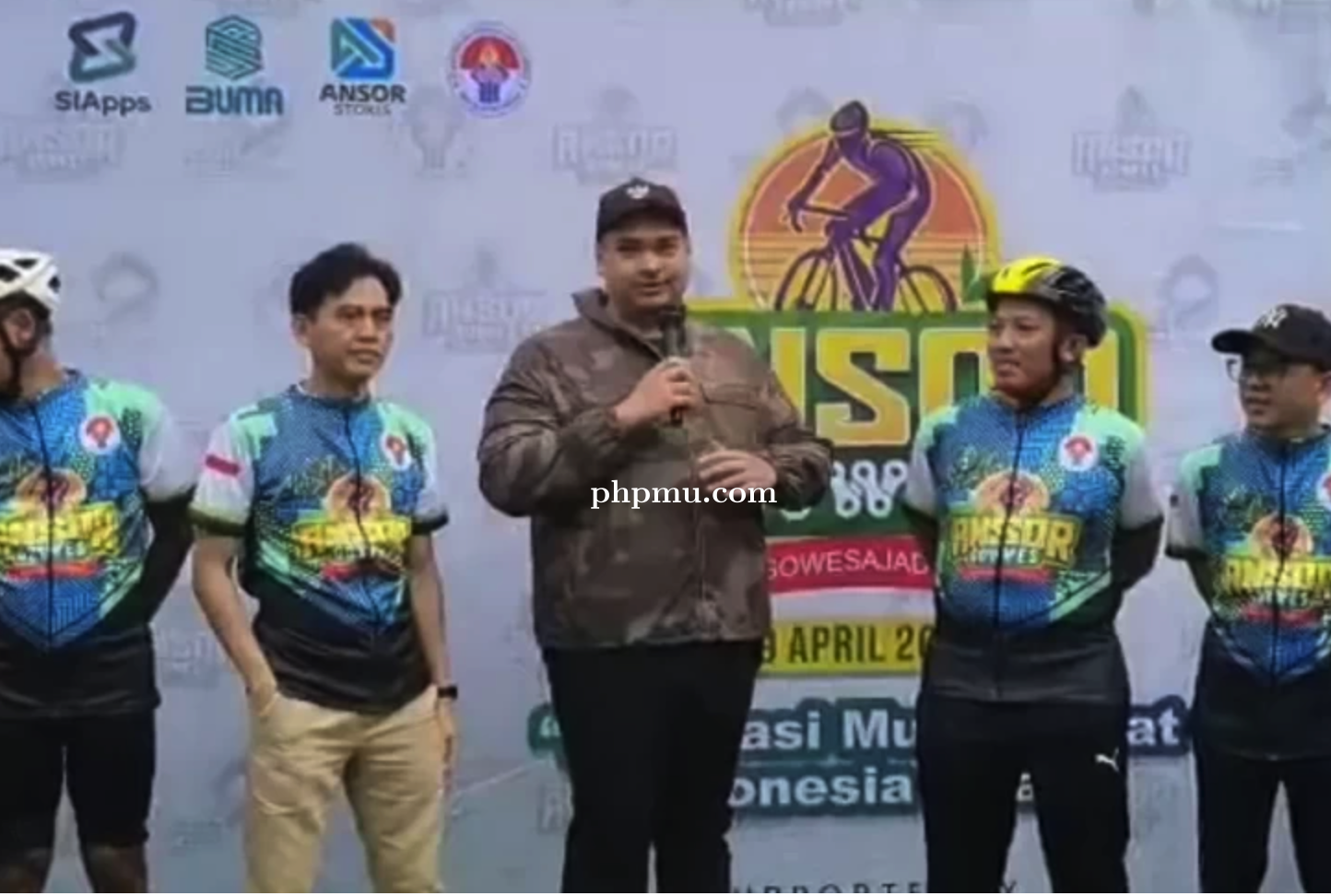 GP Ansor Gelar Gowes Sejauh 91 Km, Menpora Sediakan Doorprize Umrah Artikel ini telah diterbitkan d